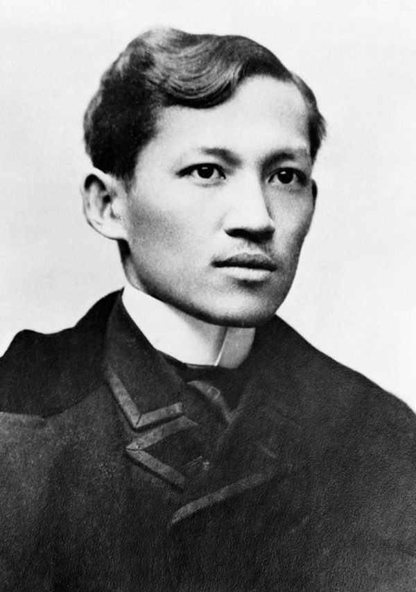 Larawan ni Dr. Jose Rizal noong dekada 1890